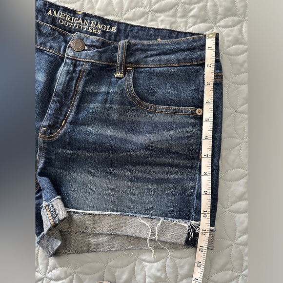 AE denim shorts, size 14 - Picture 7 of 7
